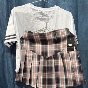 Plaid Pleated Skirt and White T-Shirt Set with belt
